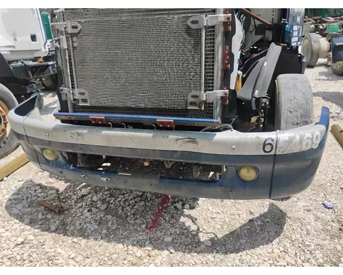 FREIGHTLINER COLUMBIA 120 Bumper Assembly, Front