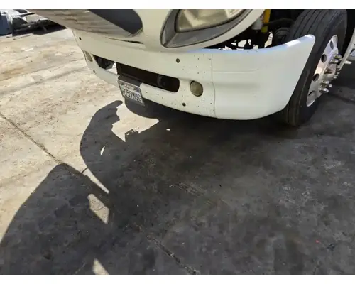 FREIGHTLINER COLUMBIA 120 Bumper Assembly, Front