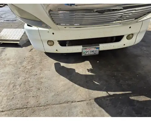 FREIGHTLINER COLUMBIA 120 Bumper Assembly, Front