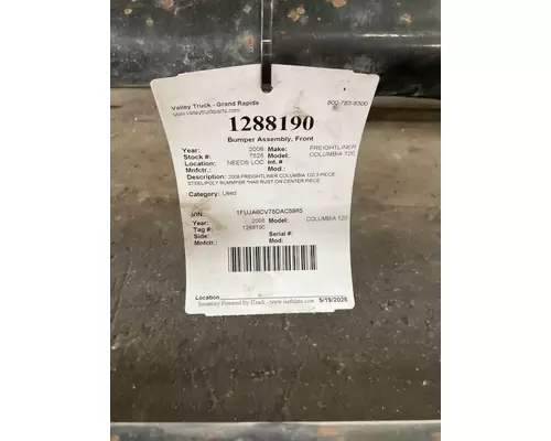 FREIGHTLINER COLUMBIA 120 Bumper Assembly, Front
