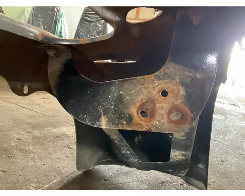 FREIGHTLINER COLUMBIA 120 Bumper Assembly, Front