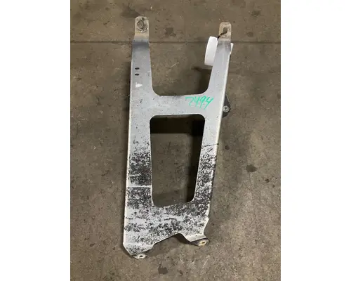 FREIGHTLINER COLUMBIA 120 Bumper Bracket, Front