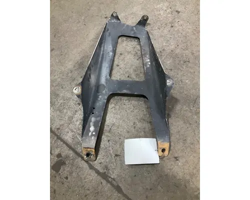 FREIGHTLINER COLUMBIA 120 Bumper Bracket, Front