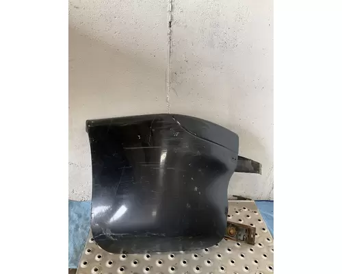 FREIGHTLINER COLUMBIA 120 Bumper End Cap