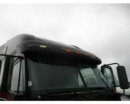 FREIGHTLINER COLUMBIA 120 CAB CLIP