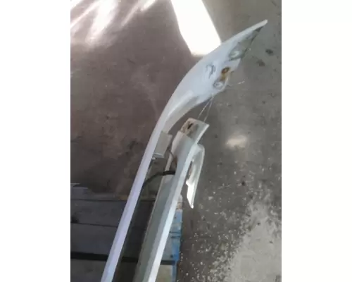 FREIGHTLINER COLUMBIA 120 CAB CLIP