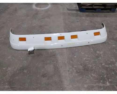 FREIGHTLINER COLUMBIA 120 CAB CLIP