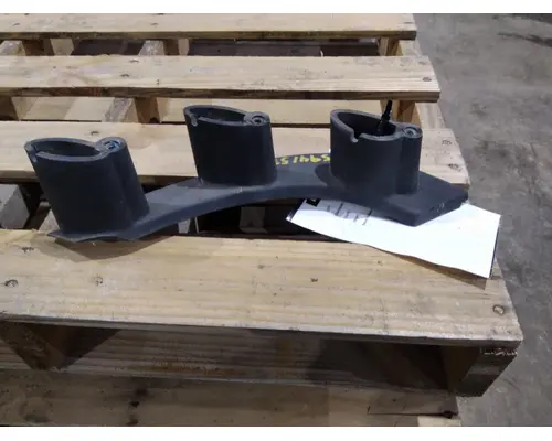 FREIGHTLINER COLUMBIA 120 CAB CLIP