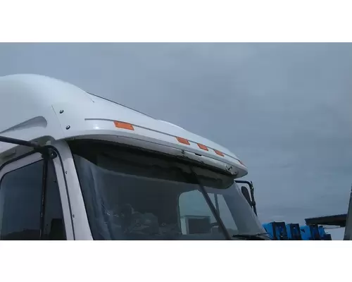 FREIGHTLINER COLUMBIA 120 CAB CLIP