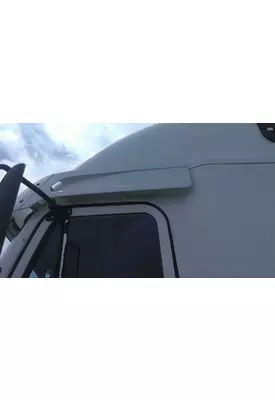 FREIGHTLINER COLUMBIA 120 CAB CLIP