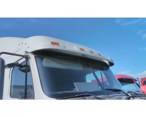 FREIGHTLINER COLUMBIA 120 CAB CLIP