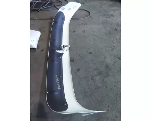 FREIGHTLINER COLUMBIA 120 CAB CLIP