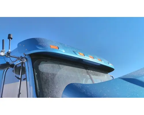 FREIGHTLINER COLUMBIA 120 CAB CLIP