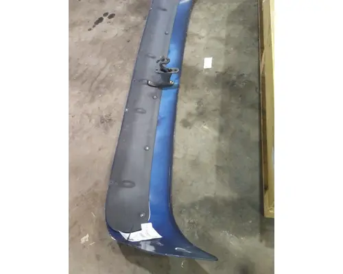 FREIGHTLINER COLUMBIA 120 CAB CLIP