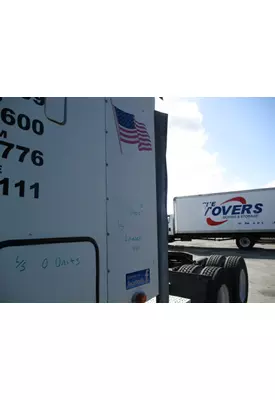FREIGHTLINER COLUMBIA 120 CAB EXTENSION