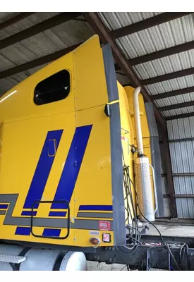 FREIGHTLINER COLUMBIA 120 CAB EXTENSION