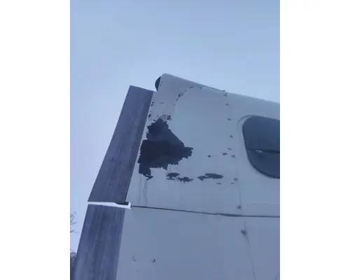 FREIGHTLINER COLUMBIA 120 CAB EXTENSION