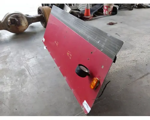 FREIGHTLINER COLUMBIA 120 CAB EXTENSION