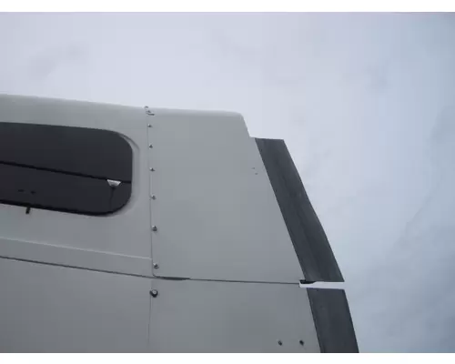 FREIGHTLINER COLUMBIA 120 CAB EXTENSION