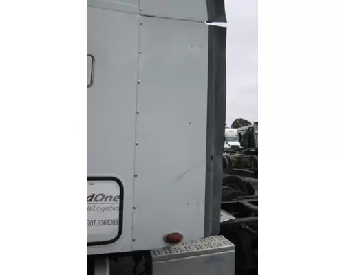 FREIGHTLINER COLUMBIA 120 CAB EXTENSION