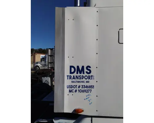 FREIGHTLINER COLUMBIA 120 CAB EXTENSION