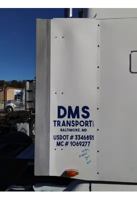 FREIGHTLINER COLUMBIA 120 CAB EXTENSION