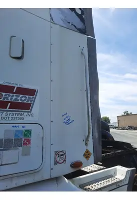 FREIGHTLINER COLUMBIA 120 CAB EXTENSION
