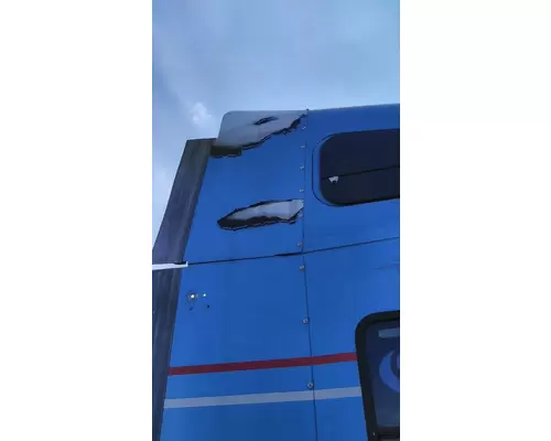 FREIGHTLINER COLUMBIA 120 CAB EXTENSION