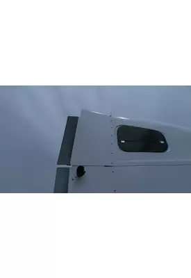 FREIGHTLINER COLUMBIA 120 CAB EXTENSION