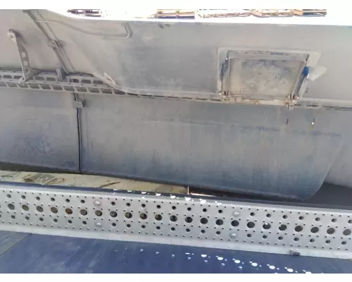 FREIGHTLINER COLUMBIA 120 CAB SKIRTSIDE FAIRING