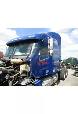FREIGHTLINER COLUMBIA 120 CAB