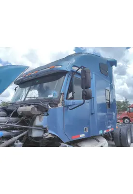 FREIGHTLINER COLUMBIA 120 CAB