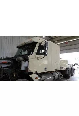 FREIGHTLINER COLUMBIA 120 CAB