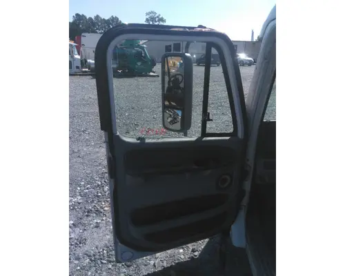 FREIGHTLINER COLUMBIA 120 CAB