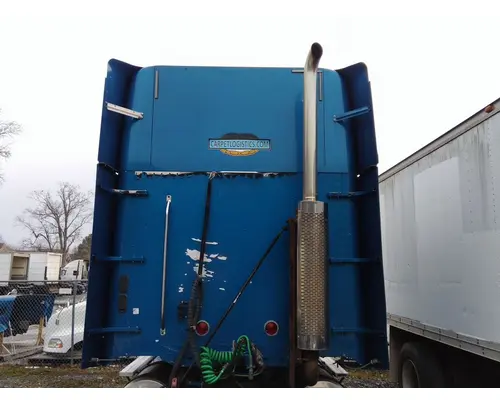 FREIGHTLINER COLUMBIA 120 CAB