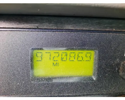 FREIGHTLINER COLUMBIA 120 CAB