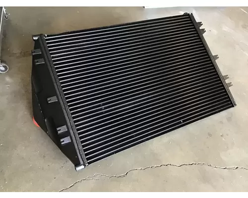 FREIGHTLINER COLUMBIA 120 CHARGE AIR COOLER (ATAAC)