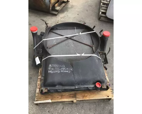 FREIGHTLINER COLUMBIA 120 COOLING ASSEMBLY (RAD, COND, ATAAC)