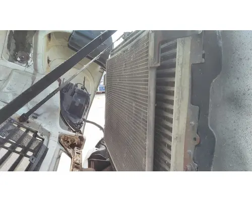 FREIGHTLINER COLUMBIA 120 COOLING ASSEMBLY (RAD, COND, ATAAC)