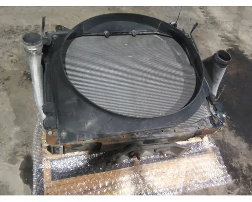 FREIGHTLINER COLUMBIA 120 COOLING ASSEMBLY (RAD, COND, ATAAC)