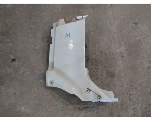 FREIGHTLINER COLUMBIA 120 COWL