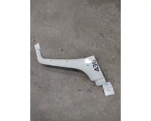 FREIGHTLINER COLUMBIA 120 COWL