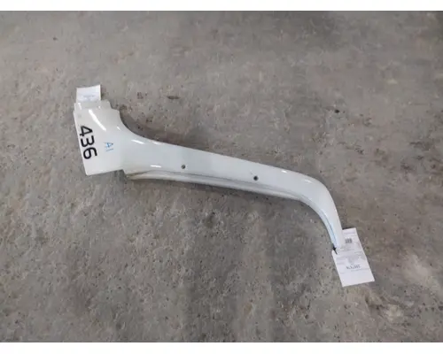 FREIGHTLINER COLUMBIA 120 COWL