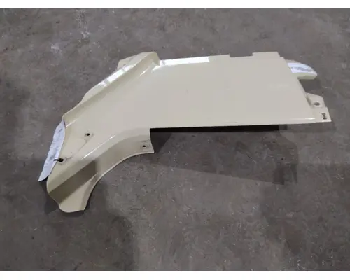 FREIGHTLINER COLUMBIA 120 COWL