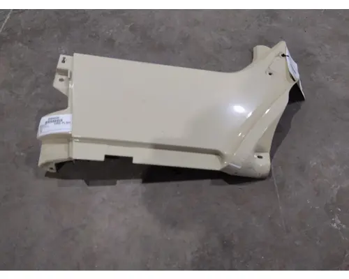 FREIGHTLINER COLUMBIA 120 COWL