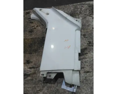 FREIGHTLINER COLUMBIA 120 COWL