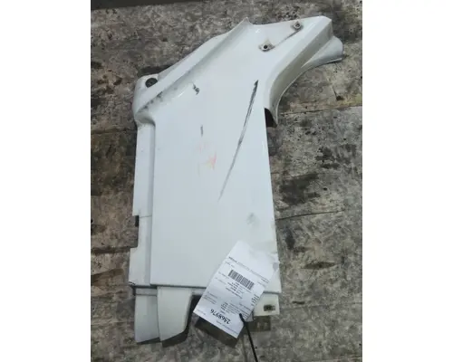 FREIGHTLINER COLUMBIA 120 COWL