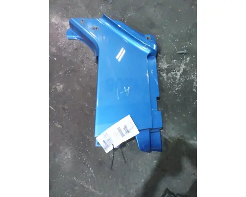 FREIGHTLINER COLUMBIA 120 COWL