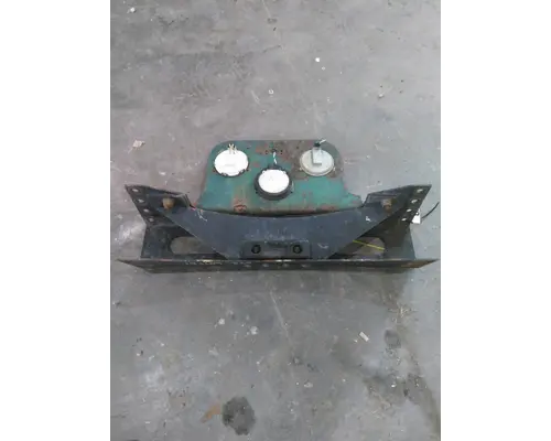 FREIGHTLINER COLUMBIA 120 CROSSMEMBER