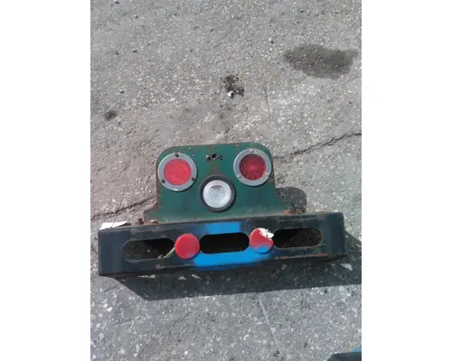 FREIGHTLINER COLUMBIA 120 CROSSMEMBER